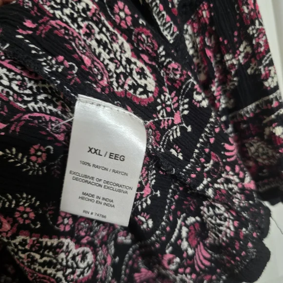 Bila Black and Pink Paisley Blouse XXL - Picture 4 of 5